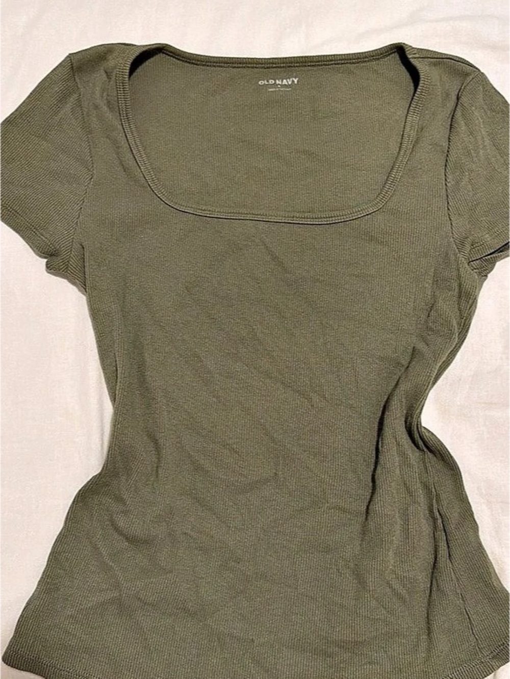 Old Navy Short Sleeve Top in olive Green Size M